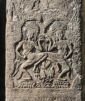 Bayon temple, apsaras, dancers