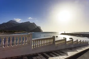 Beach and cliffs at La Aldea, Las Marciegas