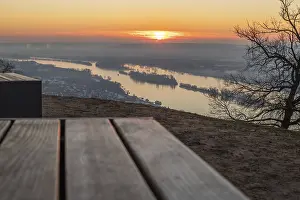 Beautiful park at sunrise on a winter morning