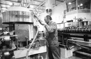 Beer production at the Dortmunder Aktien-Brauerei (DAB) on 29