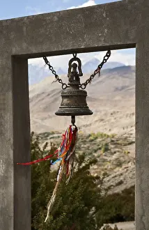 The bell at the entrance to the monastery Muktinath