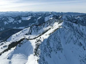 Benzingspitz and Jaegerkamp, Prealps in winter with snow