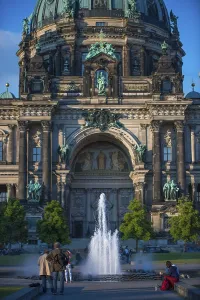 Berlin Cathedral with fountain in front of it
