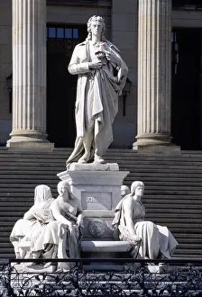 Berlin, Gendarmenmarkt/ Schiller Monument
