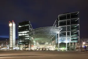 Berlin Hauptbahnhof, central railway station