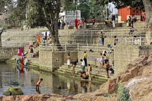 Betwa River, Orchha, Madhya Pradesh