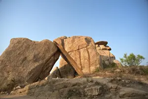 Category Historic EN Prints: Big granite bolder, Hampi, Karnataka, India