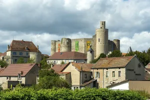 Billy. The fortress castle of the XIII Century
