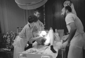 Birth in hospital, doctor and midwife