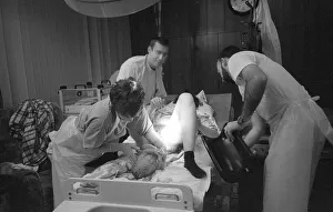 Birth in hospital, doctor and midwife