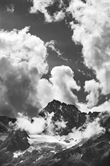 Black and white, mountain massif of the Oetztal Alps in the rear Passeier Valley