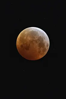 Blood moon (lunar eclipse), red-orange moon on 21 January 2019