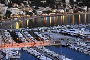 Boats in the harbour, evening mood over the bay