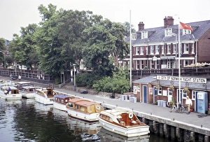 Boote auf dem Fluss Wensum, Norwich Yacht Station, Norwich, Norfolk, England, UK Juli 1970
