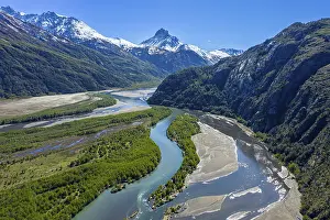 Branching arms of river Rio Ibanez