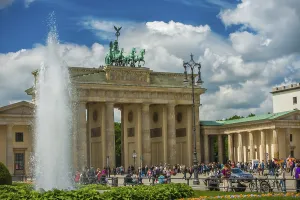 Brandenburg Gate and fountain in Berlin