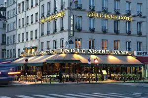 Brasserie and Hotel Notre-Dame