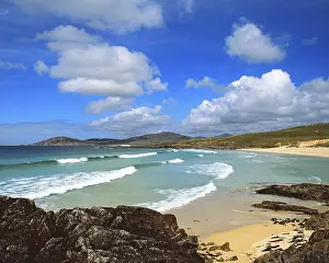 Breakers roll in to white-sand beach at Horgabost Bay