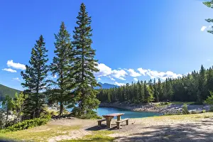 Breathtaking summer view of lake minnewanka