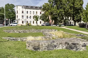 Brickwork remains of the former town fortifications on today's Dr