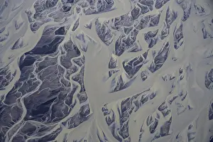 Broadly fanned glacier river Tungnaa