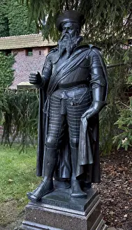 Bronze sculpture (1876 by Rudolf Siemering)
