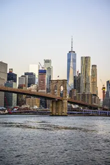 Brooklyn Bridge at sunrise