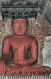 Buddha figure in the Htilominlo Temple