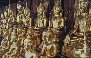 Buddha figures in Bagaya Kyaung