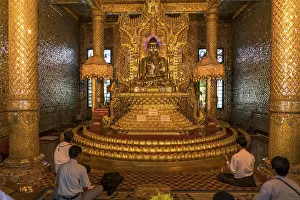 Buddha statue in the Botataung Pagoda