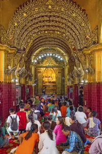Buddha statue dressed in gold plate
