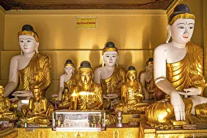 Buddha statue in shrine, Shwedagon Pagoda