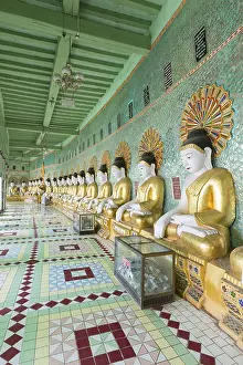 Buddha statues, Umin Thounzeh pagoda