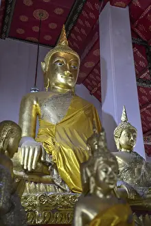 Buddha statues in Wat Arun, Temple of Dawn