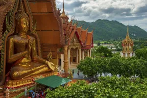 Buddha, temple complex, Wat Tham Khao Noi