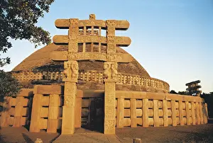 Buddhist stupa at sanchi, madhya pradesh