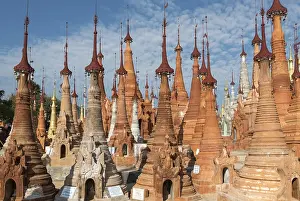 Category Buddhism Prints: Buddhist stupas of Shwe Inn Thein Paya