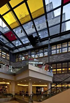 Built 1928-30 by Hermann Dernburg today RENOMA