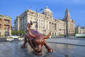 Bund Bull, Charging Bull, artist Arturo Di Modica