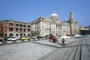 Bund Bull, Charging Bull, artist Arturo Di Modica