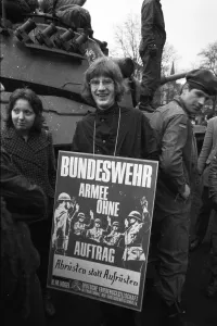 The Bundeswehr weapons show, here in Dortmund-Luettgendortmund in 1966