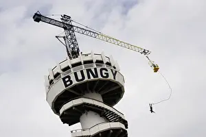 Bungy jumping on the pier of Scheveningen