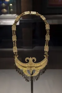 Bura, Bura Bura, necklace, Indonesia
