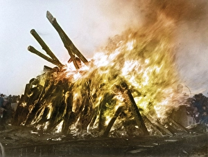 Burning pyre of Mahatma Gandhi, New Delhi, India, Asia, January 31, 1948, Asia