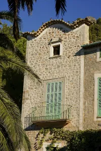 Ca l Abat, the bishop's house (16th century)