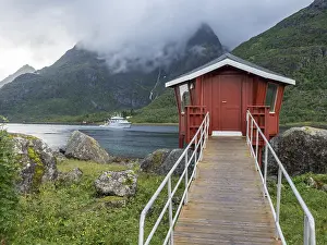 Cabin on the campsite at Raften at the Raftsund