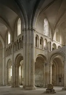 Caen, Saint-Nicolas, view from north-west into the crossing