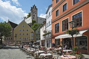 Cafes in the pedestrian zone, Hohes Schloss