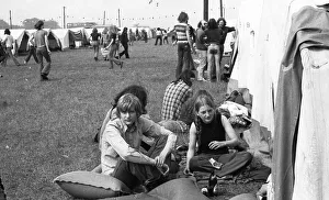 The camps of the DKP-affiliated children's and youth organisations Junge Pioniere and SDAJ at Whitsun 1975 on 17