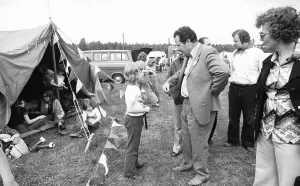 The camps of the DKP-affiliated children's and youth organisations Junge Pioniere and SDAJ at Whitsun 1975 on 17